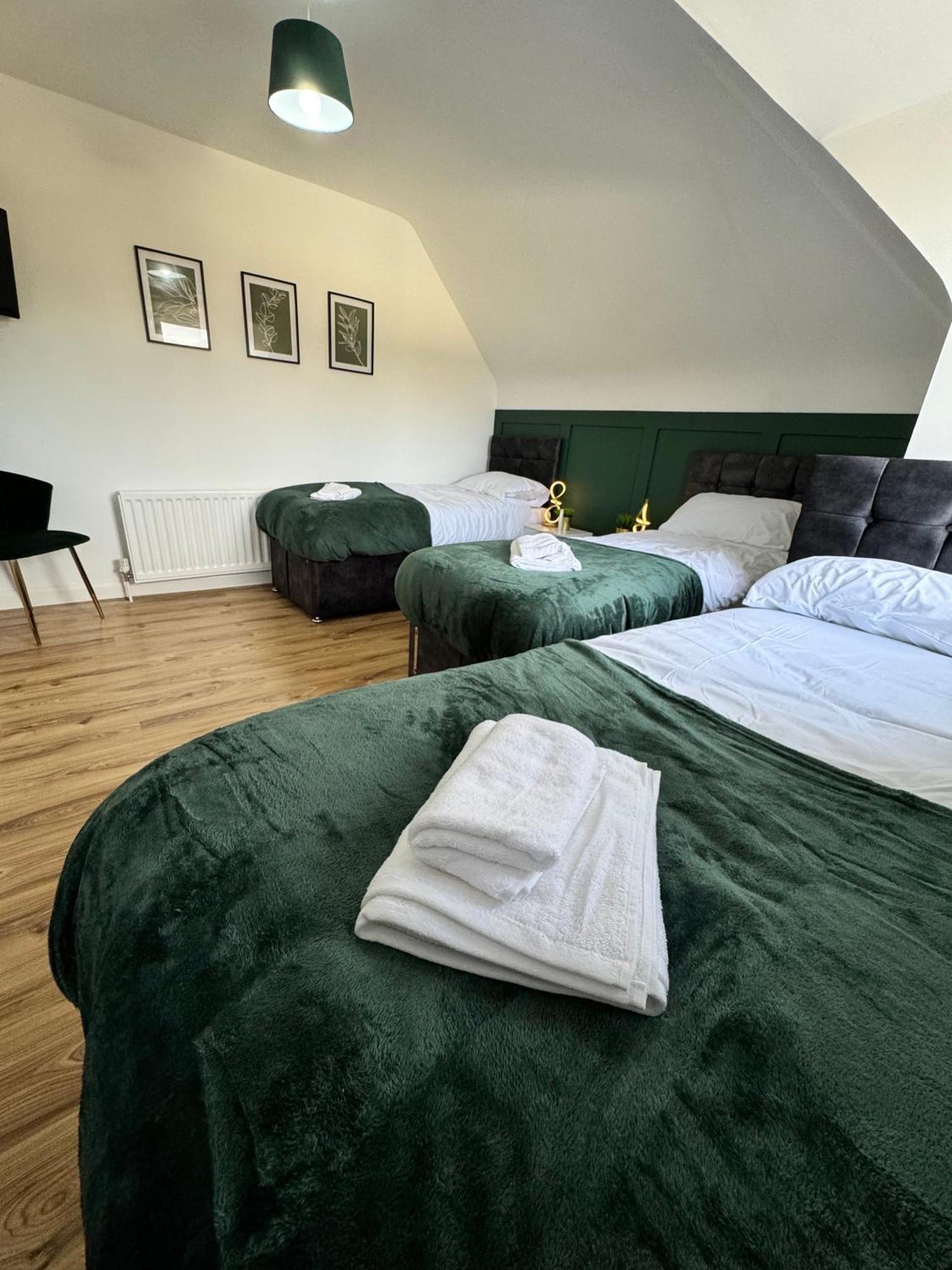 Sleeps 8 3 Bed Parking Nec Jlr Nia Airport